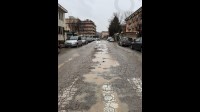 avellino-via-dorso-e-diventata-una-strada-pericolosa-e-piena-di-voragini