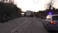 incidente-mortale-lungo-la-telesina-auto-contro-tir