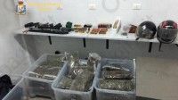 armi-e-droga-blitz-di-dda-e-finanza-9-arresti