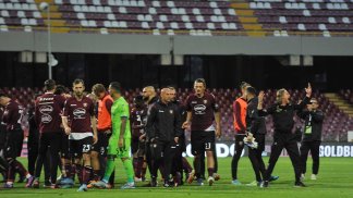 salernitana-cagliari-1-1-altare-gela-l-arechi-al-99-pari-beffa-per-i-granata