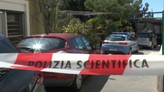 anziana-trovata-morta-in-casa-con-la-sorella-ferita-c-era-sangue-ovunque