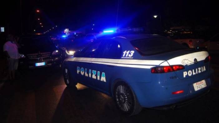 movida violenta rissa tra gruppi di ventenni