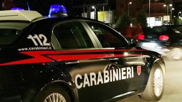 rapina a mano armata finisce nel sangue