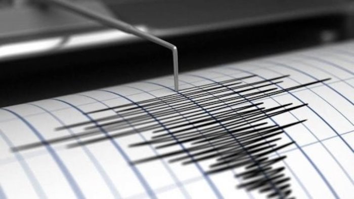 terremoto scossa nella notte paura in campania