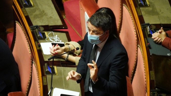 renzi in senato mi asterro conte ha scelto l azzardo