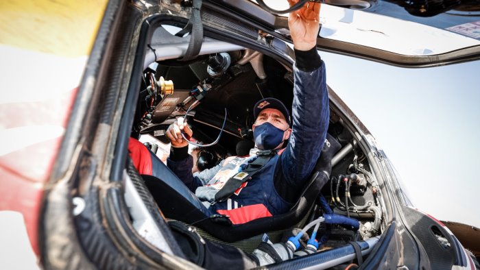 peterhansel e benavides campioni dakar