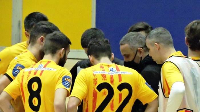 benevento 5 un altra prova di forza anche ad acerra