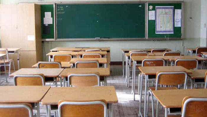 scuola campania domani quarte e quinte elementari in classe