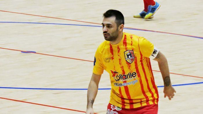 benevento 5 al palatedeschi ennesimo derby campano