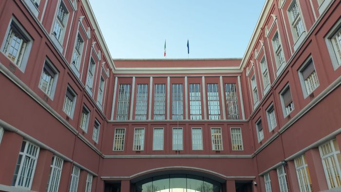 autonomia coni federazioni esultano bandiera azzurra salva