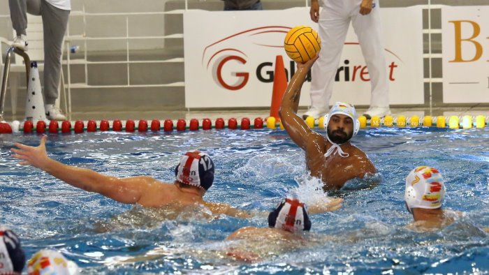 pallanuoto la rari nantes salerno chiude con la pro recco