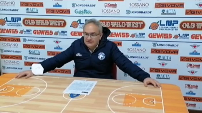 basket a2 napoli attende chieti poi il big match con forli