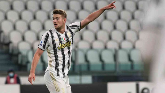 altro caso di coronavirus alla juve positivo de ligt