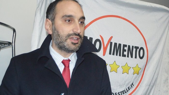 il vicepresidente del m5s gubitosa positivo al covid e in isolamento