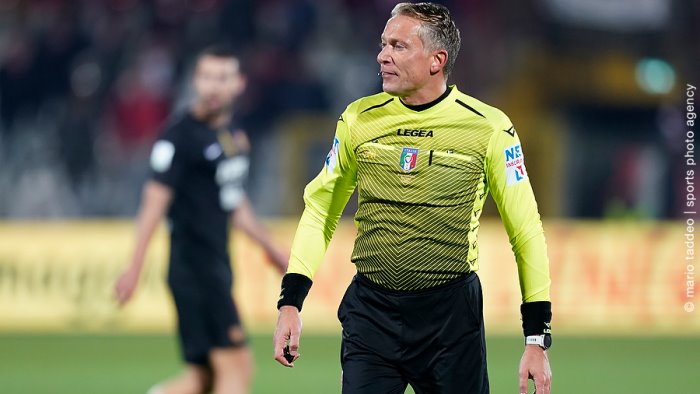 benevento col monza arbitra un fischietto esperto