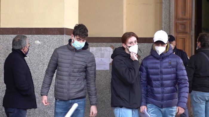 studenti in sciopero a salerno consegnata lettera al prefetto piu sicurezze