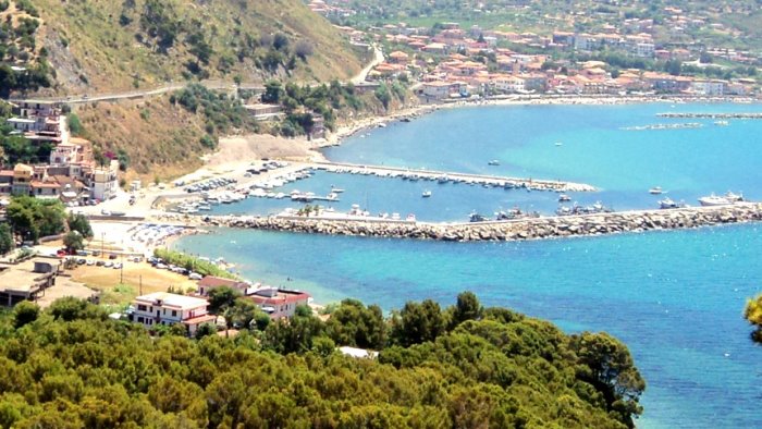 falsi positivi dallo screening scolastico si torna in aula a montecorice