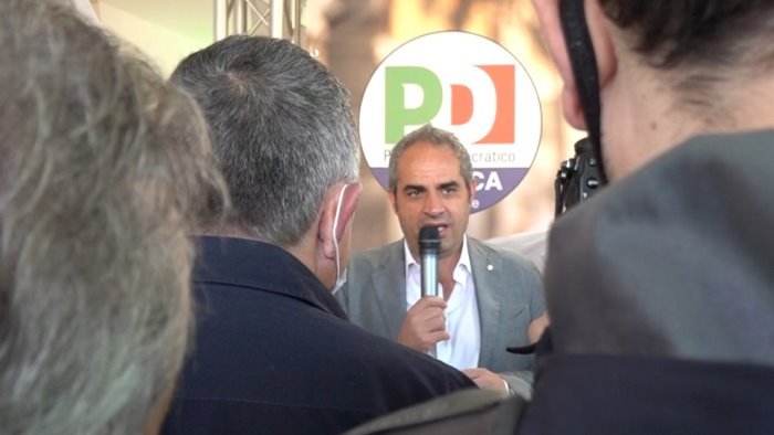 pd lettera di petracca basta scontri serve il congresso