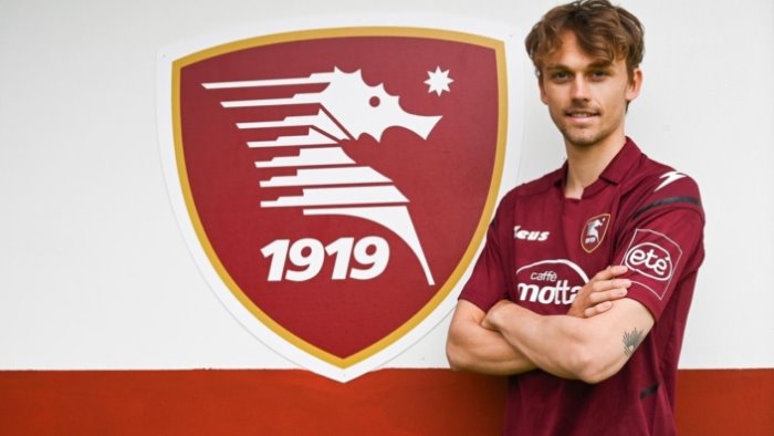 salernitana bohinen si presenta faremo di tutto per centrare la salvezza