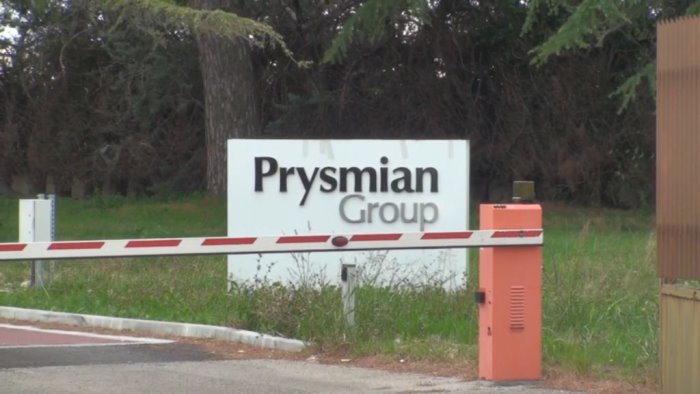 prysmian in campo anche i parlamentari dare risposte ai lavoratori