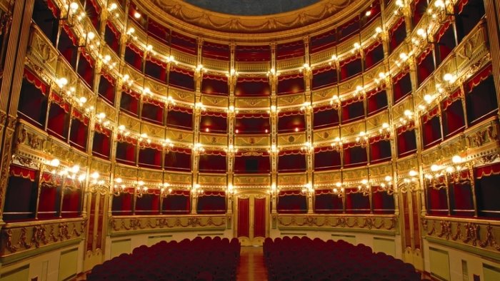 covid il teatro verdi annulla il balletto il lago dei cigni