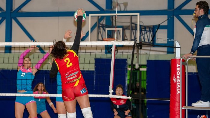 volley b2 rinviato il derby sannita contrader volare accademia