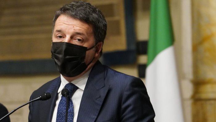 renzi le scuole devono restare aperte