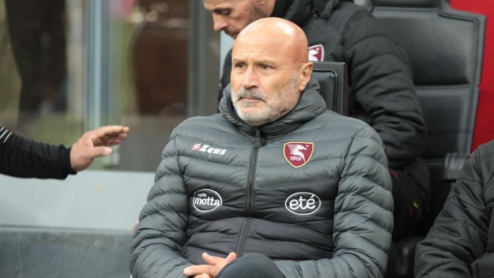 verona salernitana colantuono in emergenza riparte dal 3 5 2