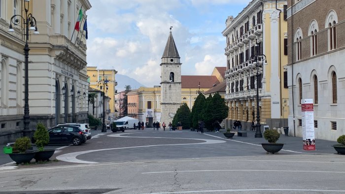 il capodanno a benevento turisti e cittadini tra cene e speranze per il 2023