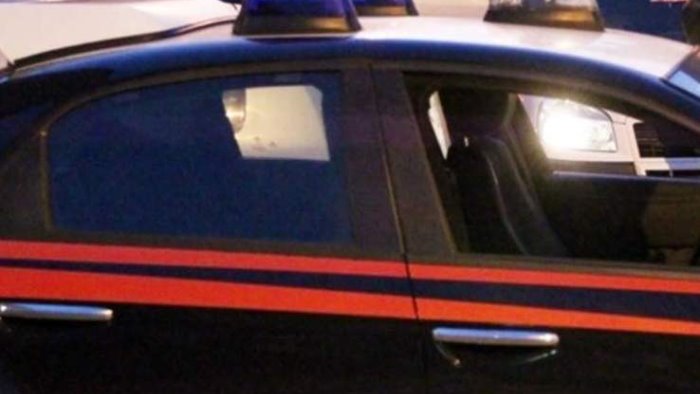 furto di carne dall autocarro in sosta arrestato 75enne