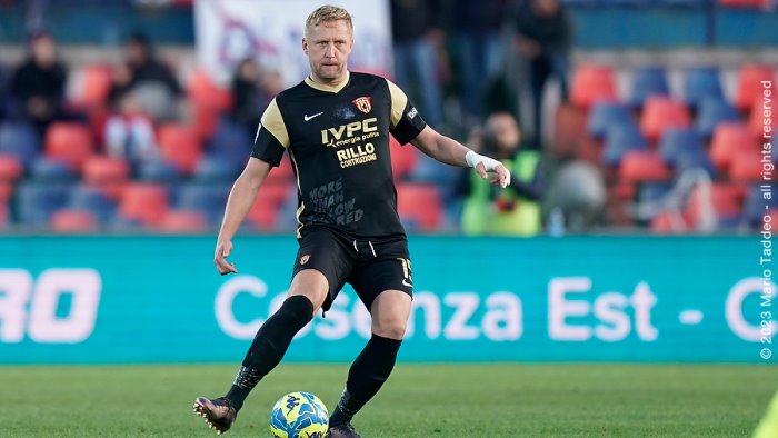 benevento anche glik salta il genoa