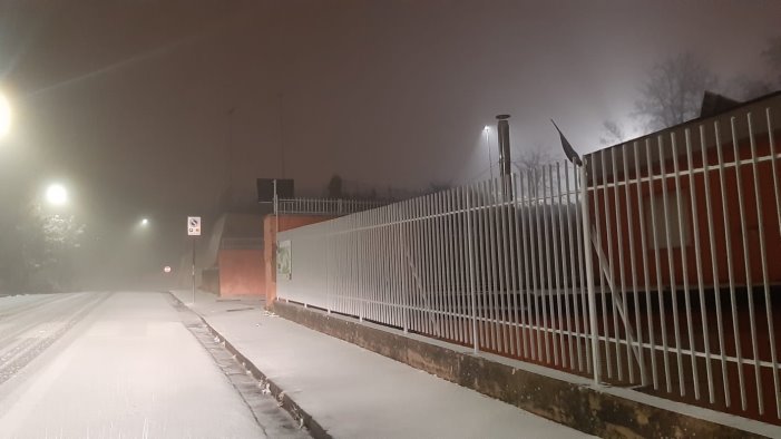 nevica in irpinia sindaci costretti a chiudere nuovamente le scuole