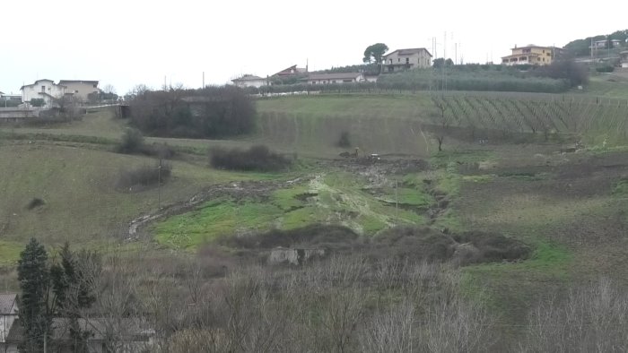 guasto idrico riparato acqua in arrivo riaprono le scuole salvo complicazioni