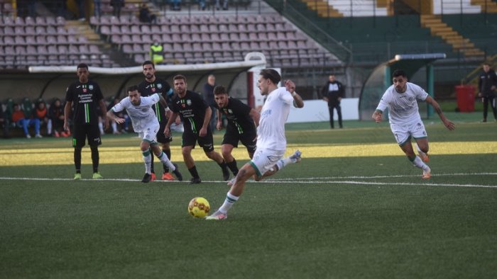 l arbitro di gelbison avellino nei precedenti un ricordo per d angelo