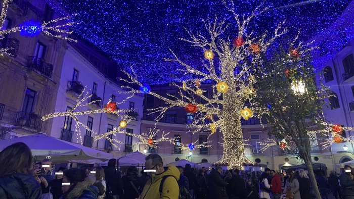 numeri record per il turismo a salerno abbac bisogna migliorare il settore