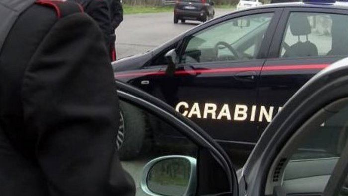 torre del greco botti illegali carabinieri arrestano 40enne