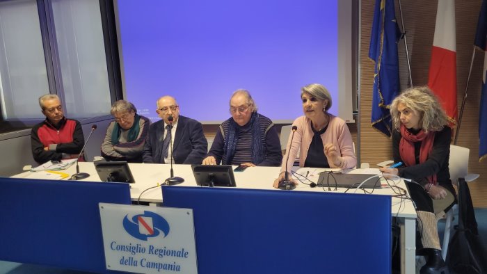 reddito di cittadinanza presentata proposta di legge del mir