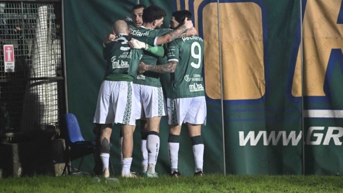 avellino un attaccante saltera il match col foggia