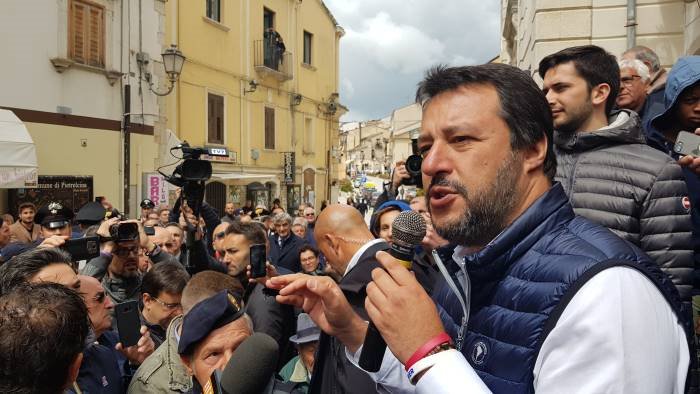 sicurezza stradale a benevento il ministro salvini