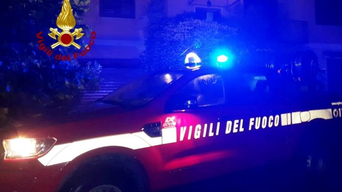 incendio a montoro salve le ragazze della squadra di calcio