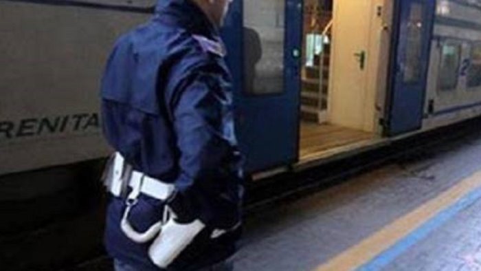 operazione stazioni sicure ai raggi x i principali scali ferroviari in campania