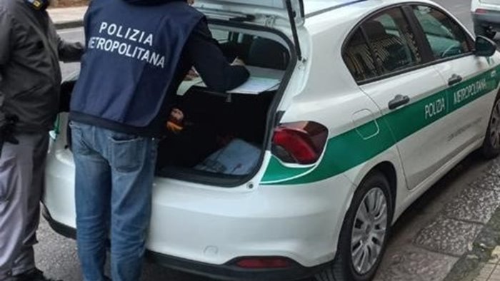 operazione interforze a caivano il primo bilancio della polizia metropolitana