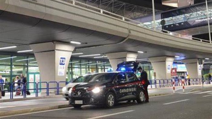 narcos latitante arrestato a fiumicino stava tornando dalle maldive