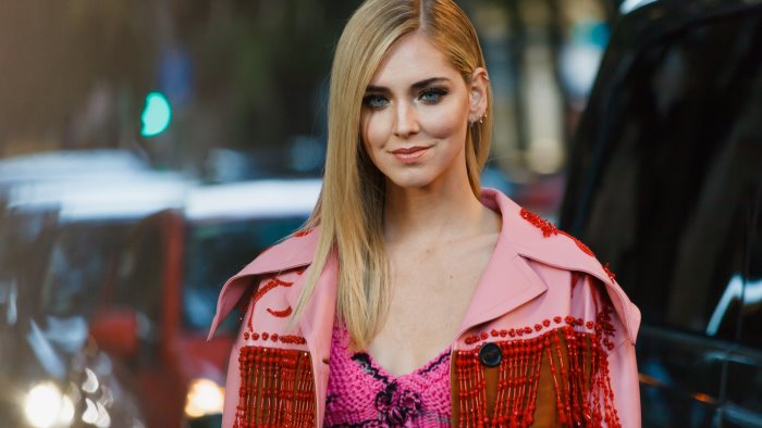 la mia su chiara ferragni o giu molto piu giu di li