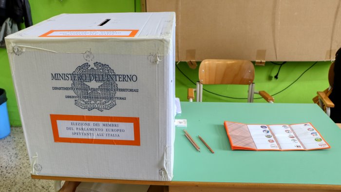 elezioni alle urne sabato 8 e domenica 9 giugno cosi il voto in campania