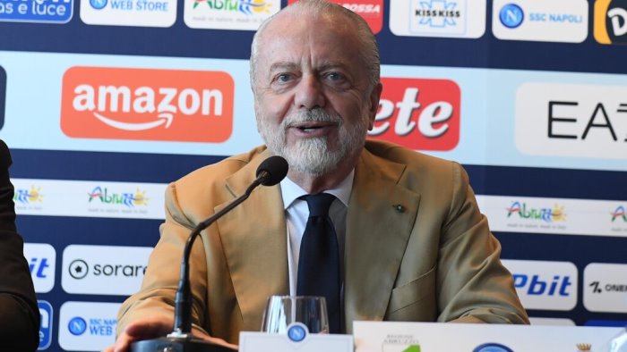 de laurentiis osimhen via a giugno mourinho non e da napoli