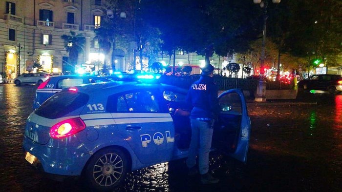 controlli nel quartiere vomero a napoli sequestri e denunce