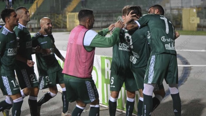 avellino spunta un attaccante gia in doppia cifra in campionato