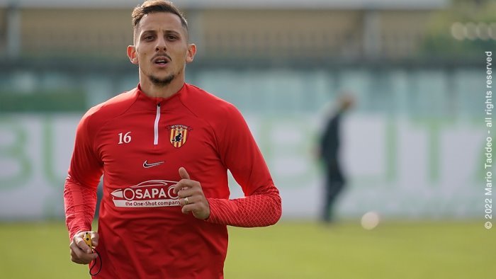 mercato il benevento tra entrate e cessioni