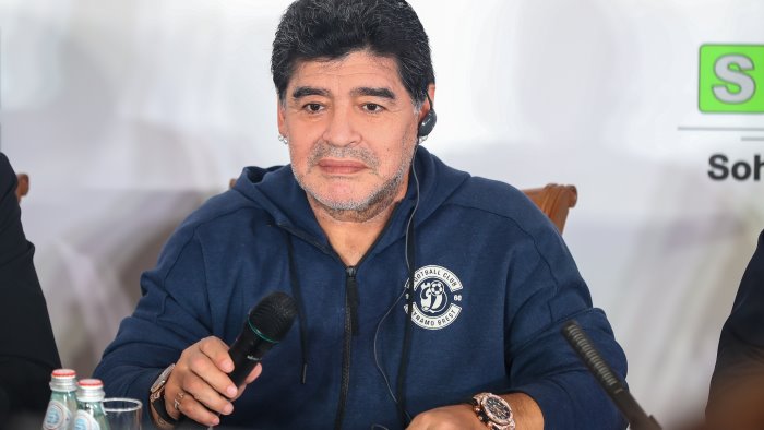 maradona beffa sul caso fisco il processo e da rifare gli eredi la spuntano